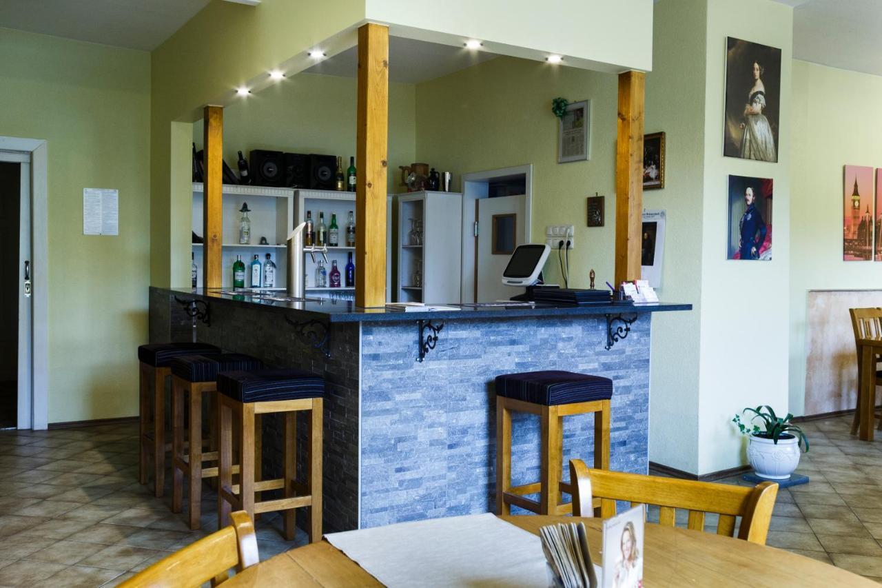 Landgasthaus Queen Victoria Stadtilm Εξωτερικό φωτογραφία
