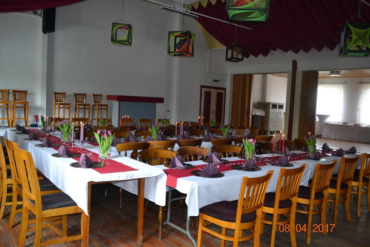 Landgasthaus Queen Victoria Stadtilm Εξωτερικό φωτογραφία